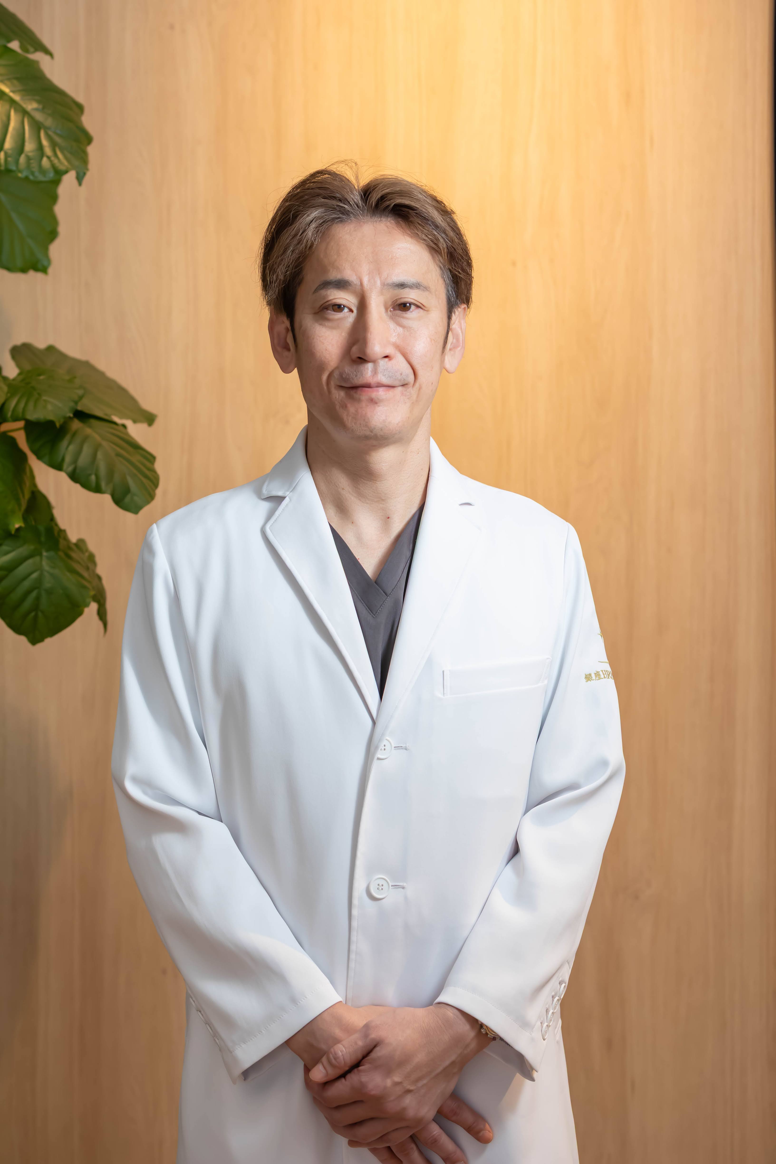 長岡秀明